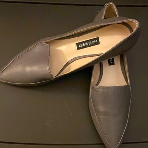 Women’s size 6 flats
